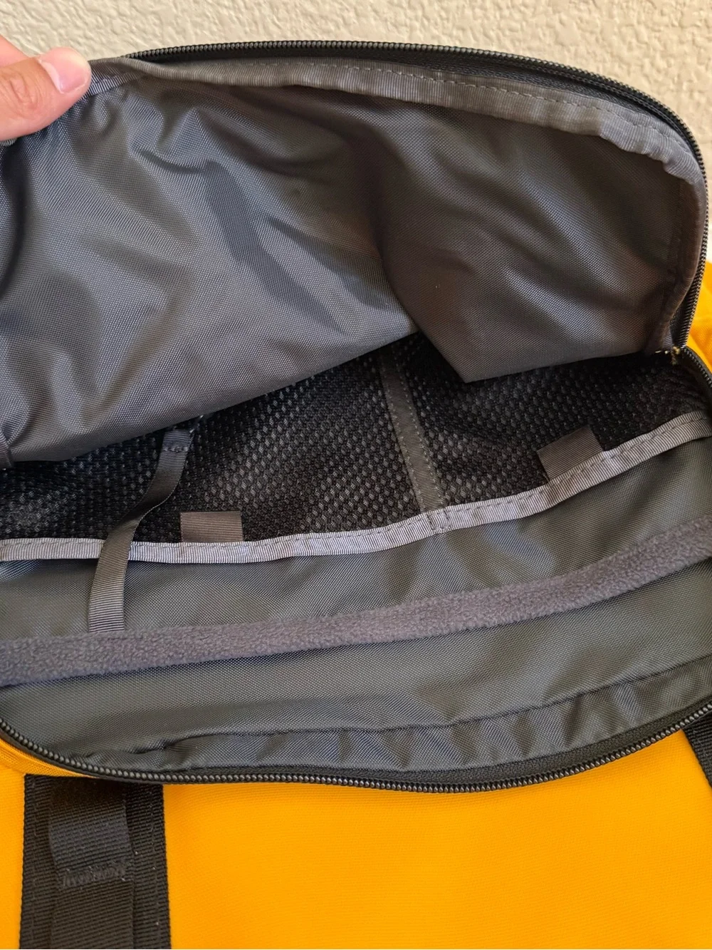 The North Face Base Camp Daypack - Summit Gold/Black